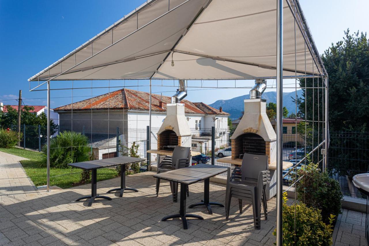 Apartments Crnekovic Tomislava 8A Baška Zewnętrze zdjęcie