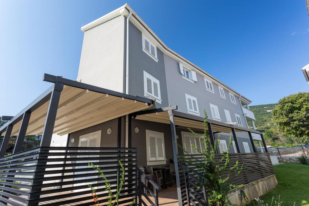 Apartments Crnekovic Tomislava 8A Baška Zewnętrze zdjęcie