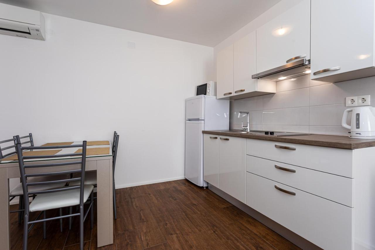 Apartments Crnekovic Tomislava 8A Baška Zewnętrze zdjęcie