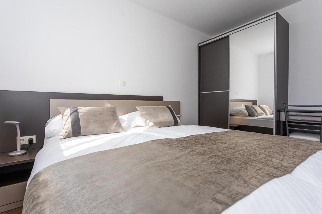 Apartments Crnekovic Tomislava 8A Baška Zewnętrze zdjęcie