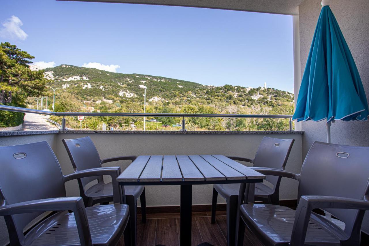 Apartments Crnekovic Tomislava 8A Baška Zewnętrze zdjęcie