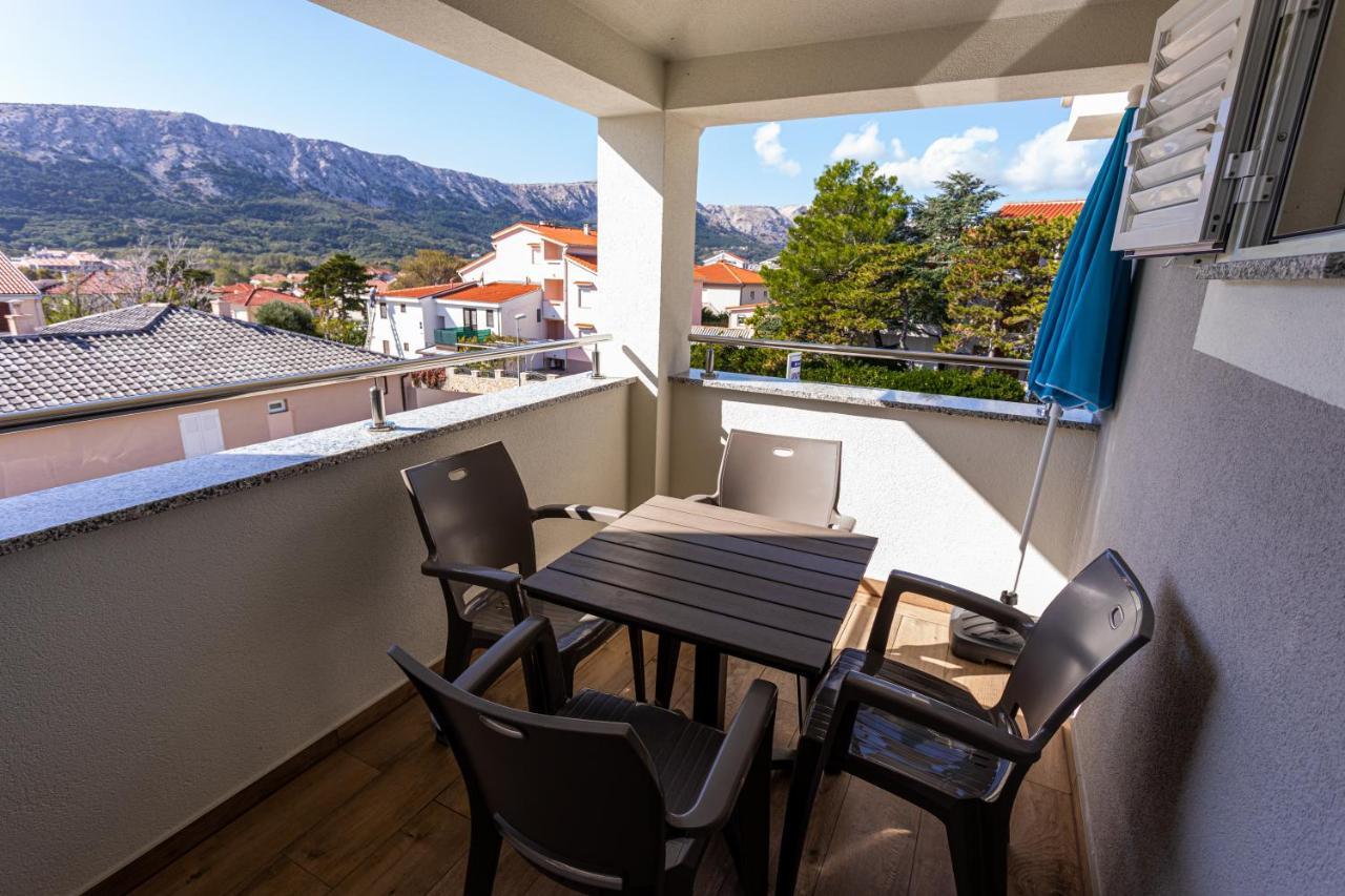 Apartments Crnekovic Tomislava 8A Baška Zewnętrze zdjęcie