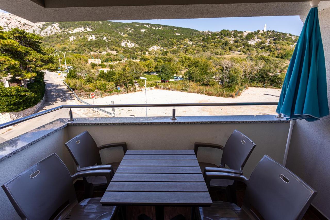 Apartments Crnekovic Tomislava 8A Baška Zewnętrze zdjęcie