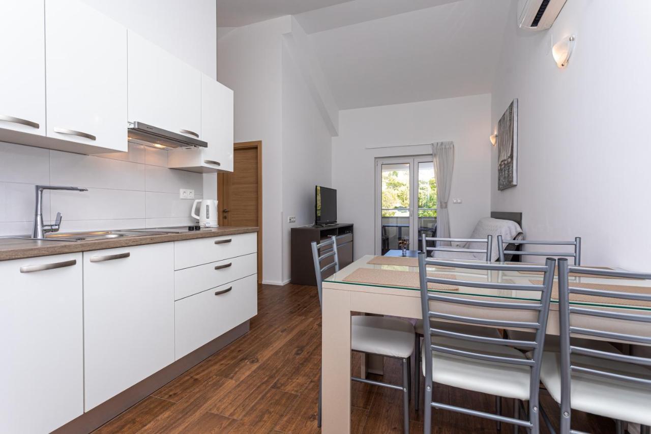 Apartments Crnekovic Tomislava 8A Baška Zewnętrze zdjęcie