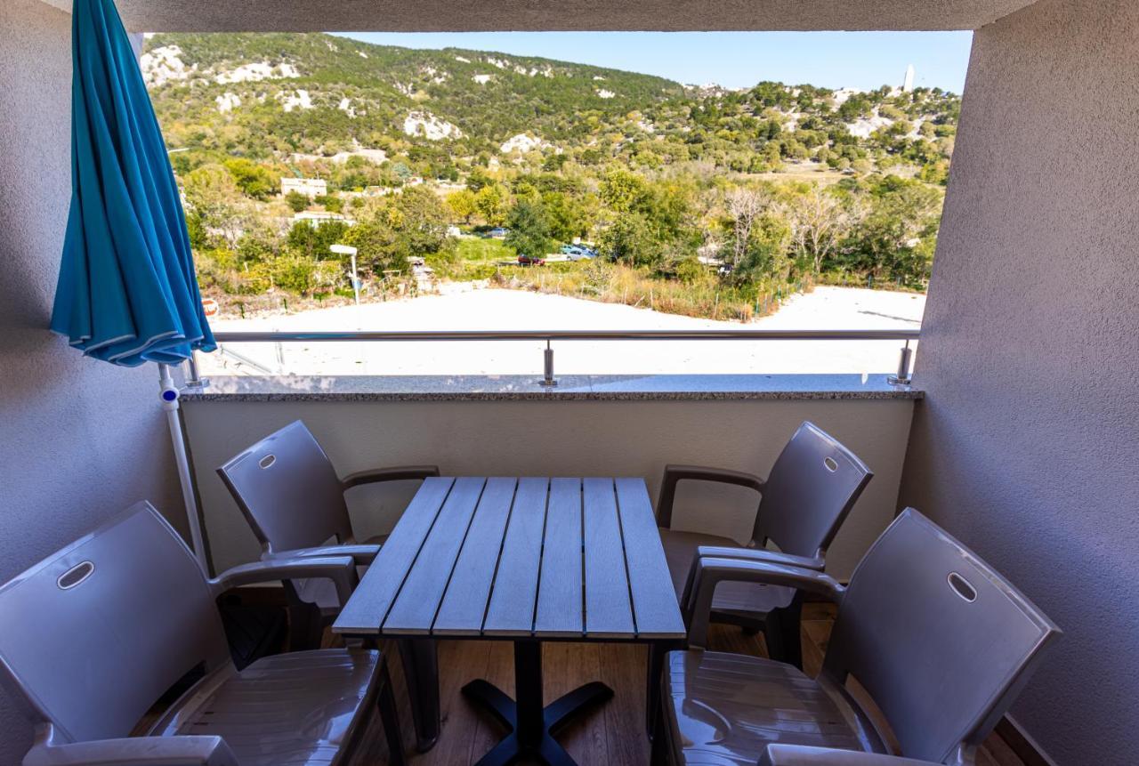 Apartments Crnekovic Tomislava 8A Baška Zewnętrze zdjęcie