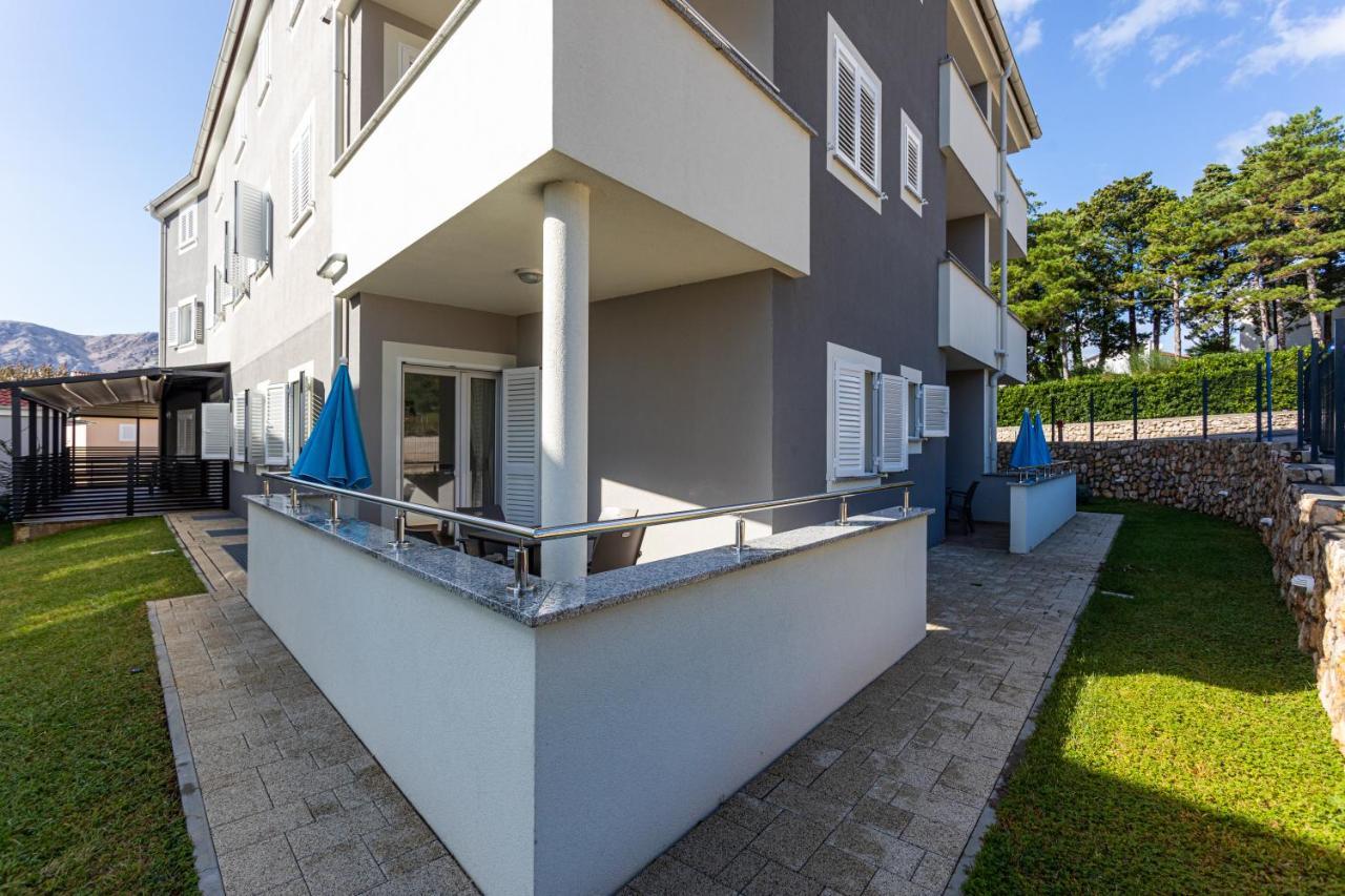 Apartments Crnekovic Tomislava 8A Baška Zewnętrze zdjęcie